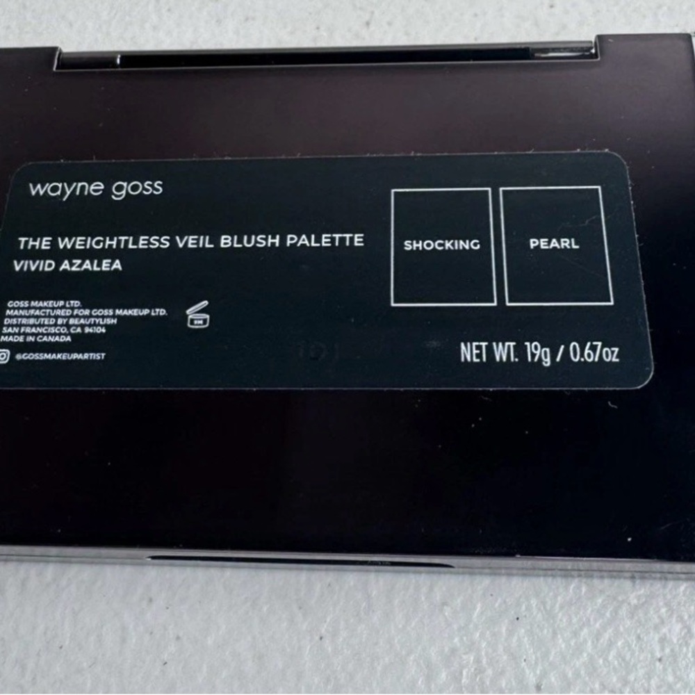 Wayne Goss The Weightless Veil Blush Palette – Vivid Azalea (Shocking / Pearl) - Picture 3 of 3